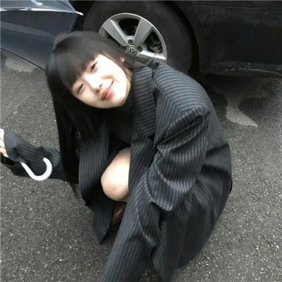 高墙之内的理发室